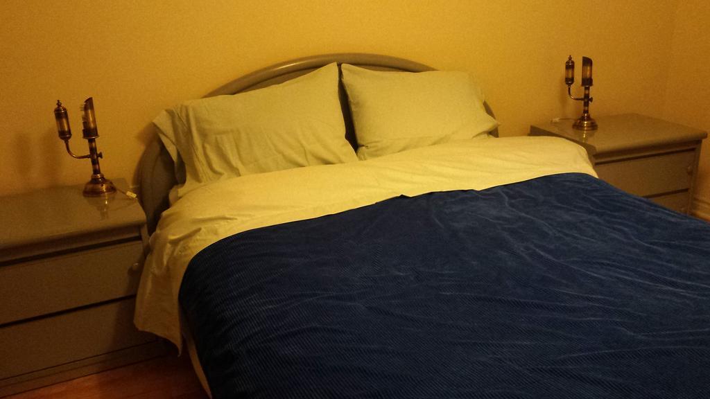 Three Bedroom Holiday Apartment Longueuil Luaran gambar