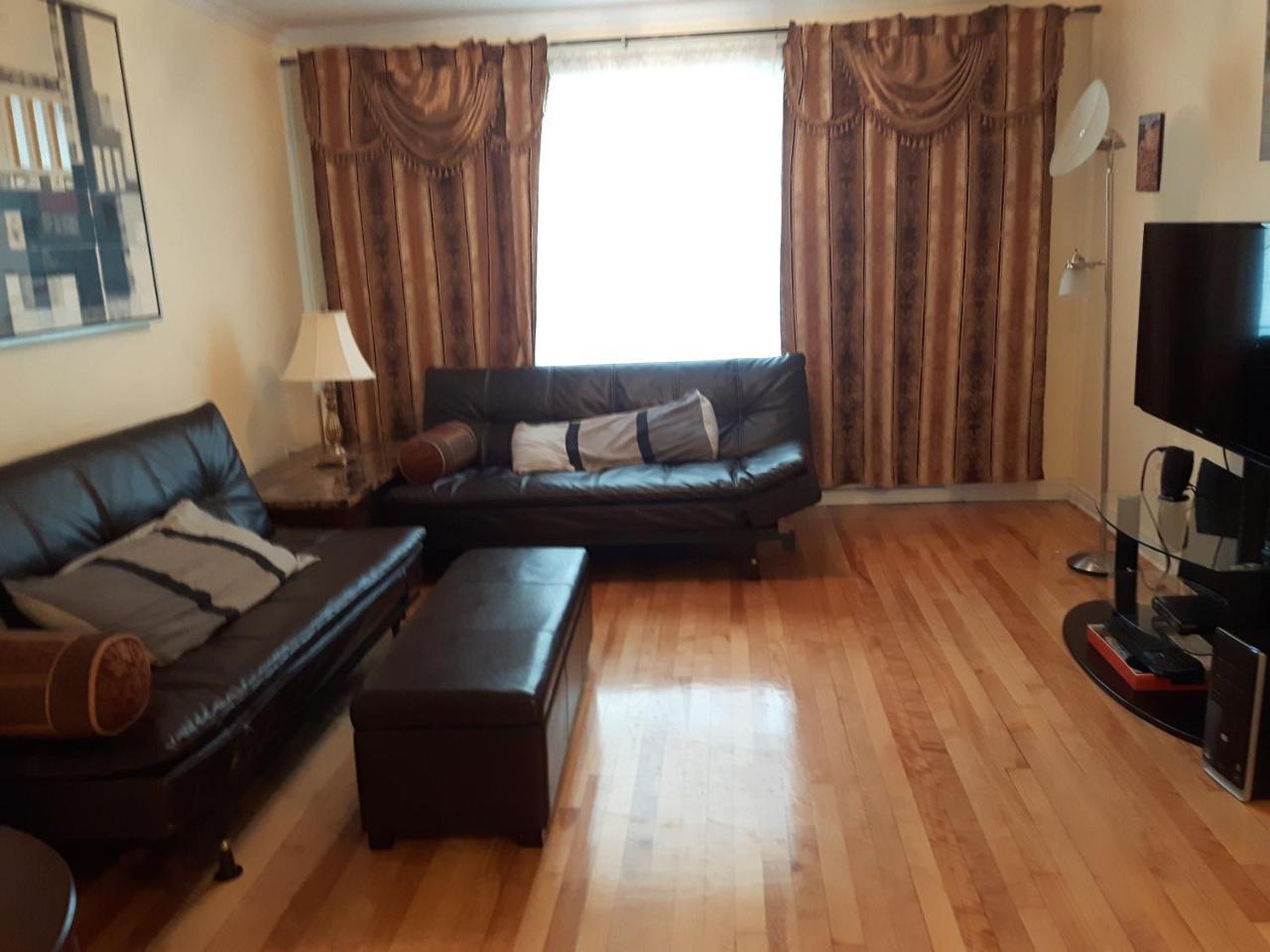 Three Bedroom Holiday Apartment Longueuil Luaran gambar