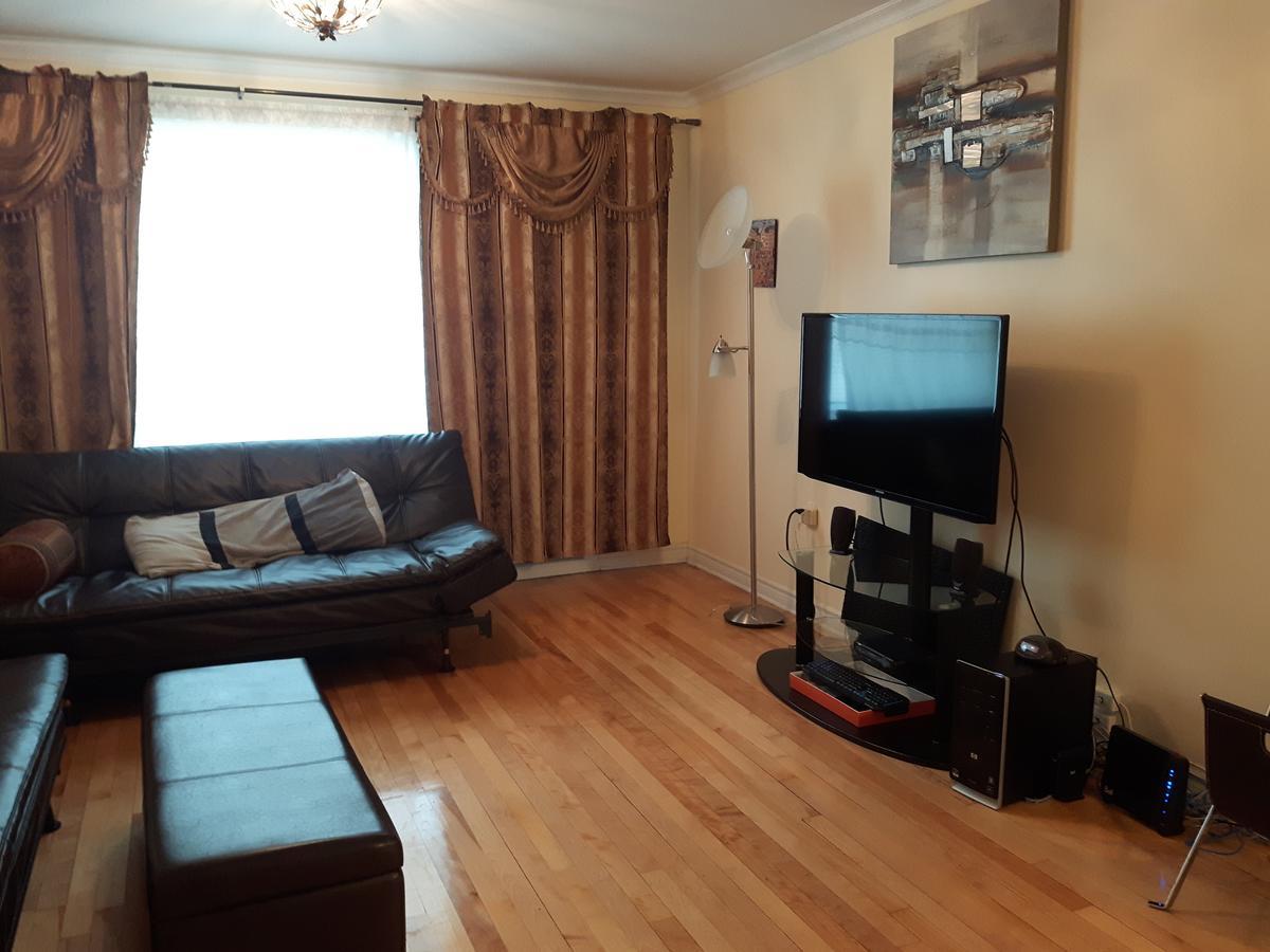 Three Bedroom Holiday Apartment Longueuil Luaran gambar