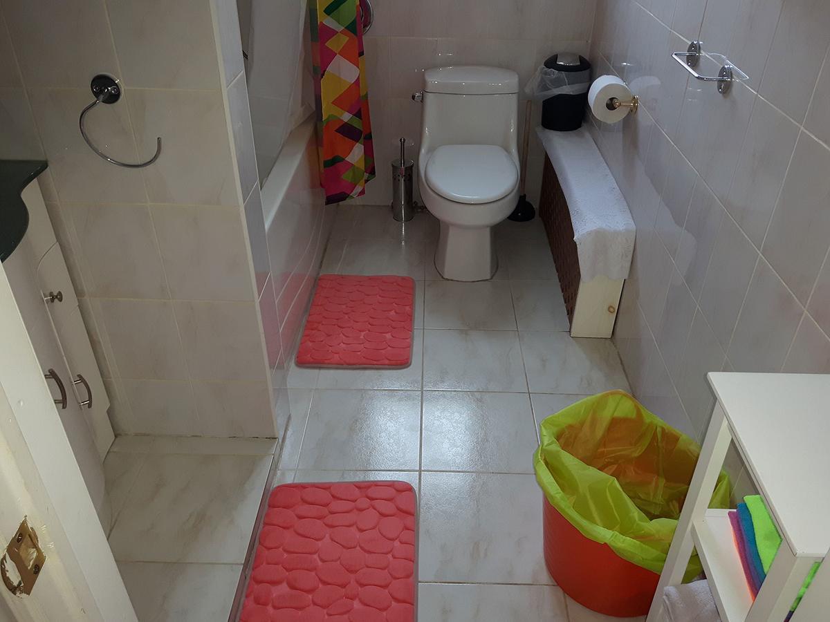 Three Bedroom Holiday Apartment Longueuil Luaran gambar