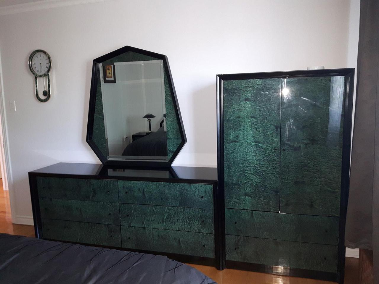 Three Bedroom Holiday Apartment Longueuil Luaran gambar