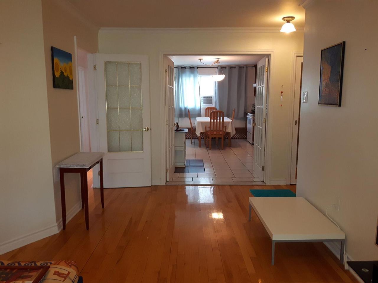 Three Bedroom Holiday Apartment Longueuil Luaran gambar